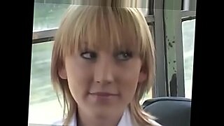 bus seksi