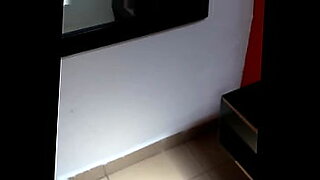 maduras con tetas largas y puntiagudas