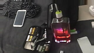 masturbandose con inalambrico por mesenger