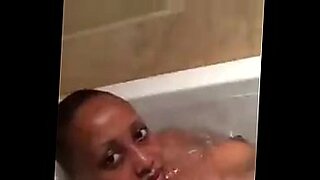 i masturbate in front of brother