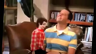 2 white 1 black lesben