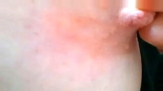 videos evidentes sobre virgenes rompiendo el himen en pleno sexo y limpiando la sangre