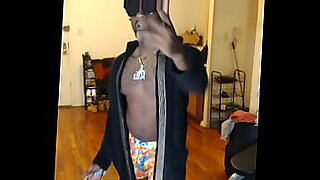 he fucks like a gorilla when he makes a baby