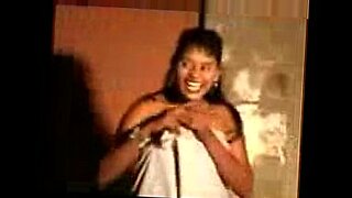desi aunty caught on hidden cam mallus