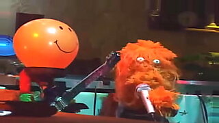 two giel one man video