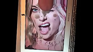 king blackmailing mom for passport indian king saree porn videos