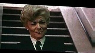 young jean rip sex