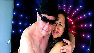 esmeralda gomez blowjob cim swallow