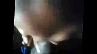 madre e hijo pasan la noche en un hotel