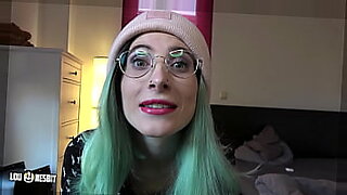 girl watching handjob