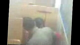 couple sharing wife with blwck in threesome