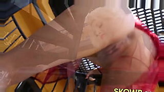 ballerina flat footjob