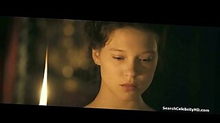 hot 18 age girl sex