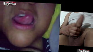 black muscle men jerk off moan cum in bathtub