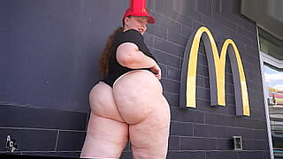 chyna red gets it on thephatness com