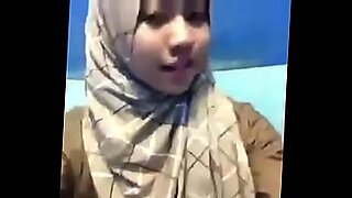 budak cina dalam kereta pecah dara