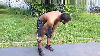mia khalifa vs big black monster cock