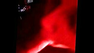 daughter begs dad to pull out