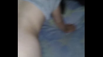 mi esposa le gusta dejar un poco abierta la cortina de la ventana dice k le pone mas cachonda sentirce oserbada