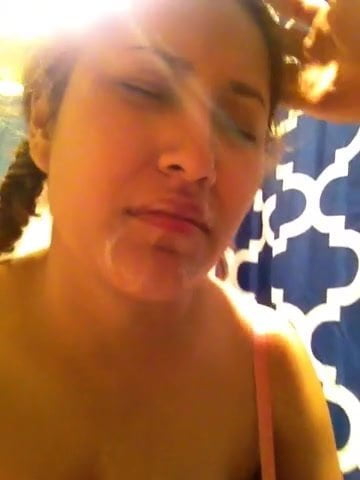 swallowing cum while getting a creampie