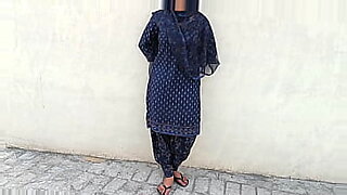 desi bhabhi seducing bgrad