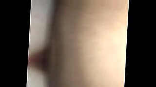 cuckold husbands licing cum from wife pussy porn