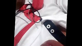 madre e hijo pasan la noche en un hotel