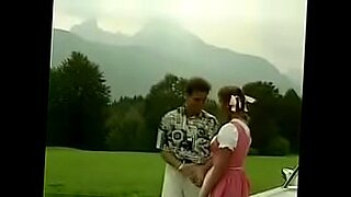 thin girl sex and kissing