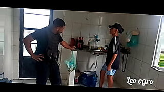 5 lelaki main dengan 1 perempuan