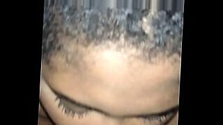 patricinhas sendo encoxadascom pau pra fora na festa