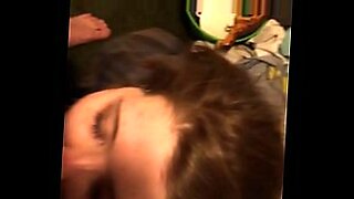 seachsneaky mom friend under the table