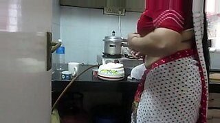 hot sona aunty boobs pressing