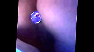 sperma pin up manuela vol zaad gespoten