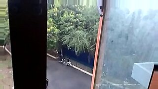 teens get bottom fucking in the kitchen