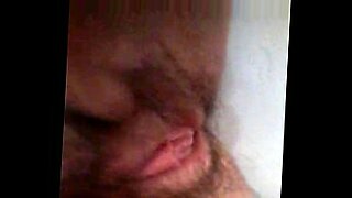 batendo sirirca e chupando