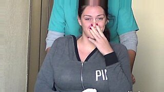 patricinhas sendo encoxadascom pau pra fora na festa