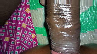 girl thigh show in salwar