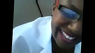 youjizz video bokep cewek abg pecah perawan indonesia 1 lawan 3