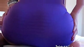 asian mistresses pee and shit in their slave 4