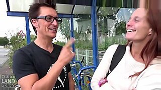 no bra in the public