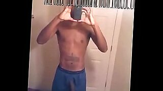 girls leak cums