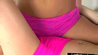 homemade big booty riding dick