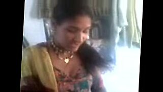unforgettable massage by her lesbian sis