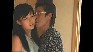 mom hot relationship