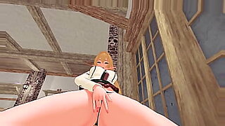 awek melayu tudung main dalam tandas