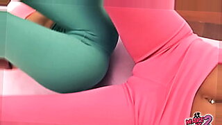 i masturbate in front of brother