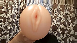 espiando ala gorda de mi suegra meandose con camaras