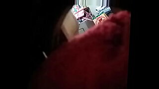 ibu di tinggal suami dan main sama anak