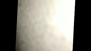 son fuck her mom in bedc