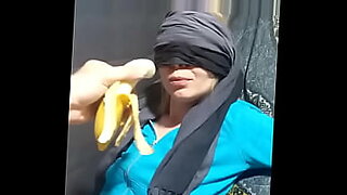 eat mommys pussy son